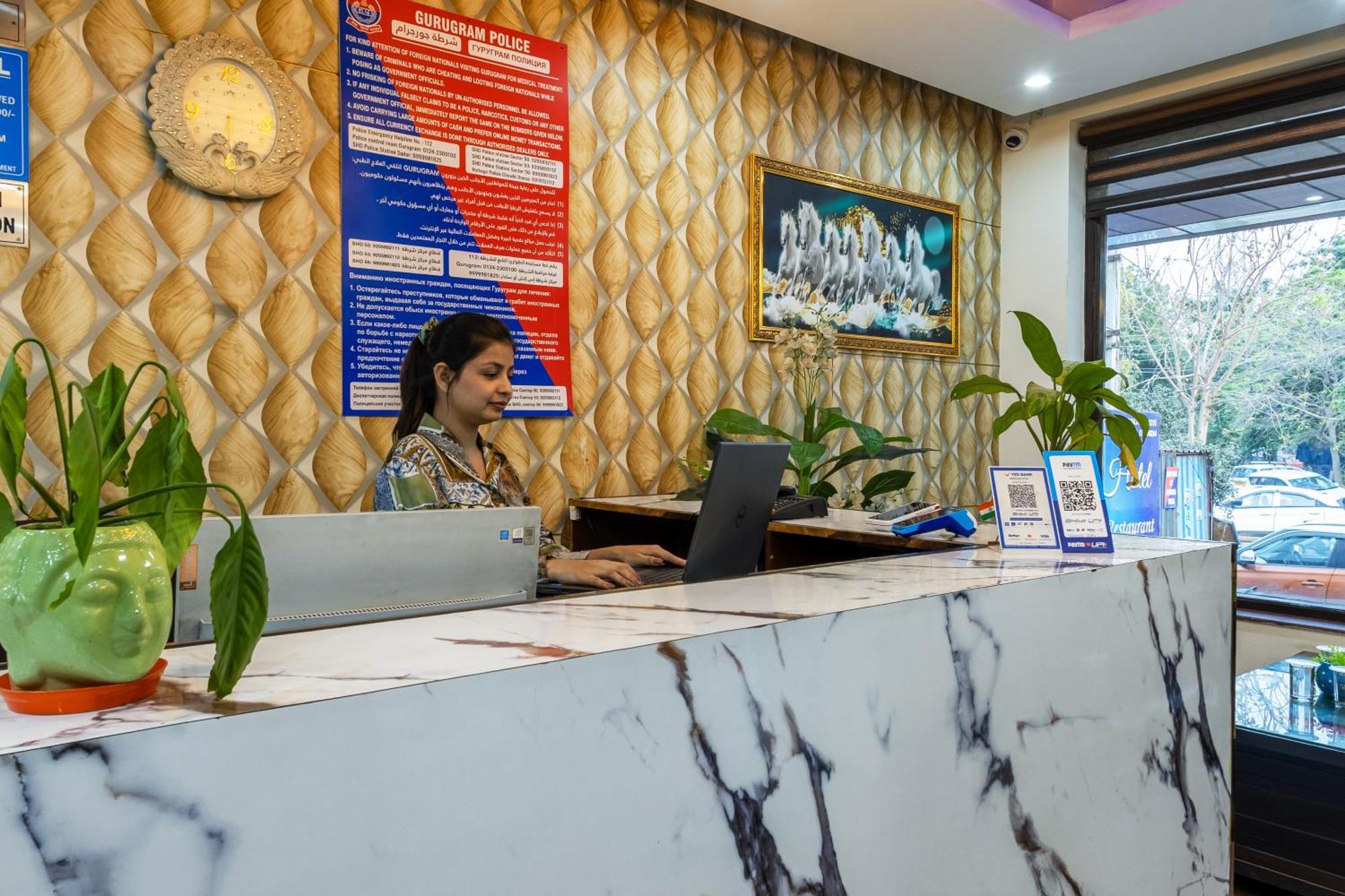 Kabul Hotel By Nexhub Palace - Medanta Гургаон Экстерьер фото